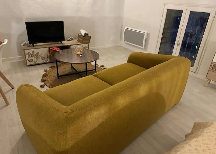 Carpentras Cosy& 3 Voyageurs&